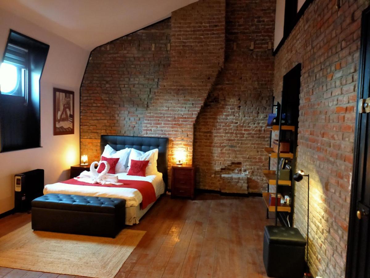 La Maison Bleue De Рубе Экстерьер фото